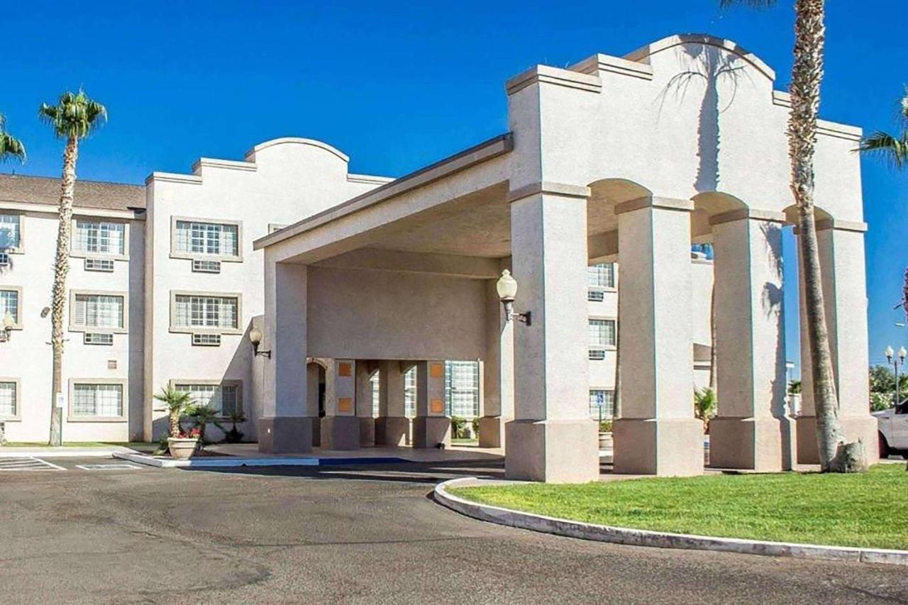 Baymont By Wyndham Safford Hotel Eksteriør billede