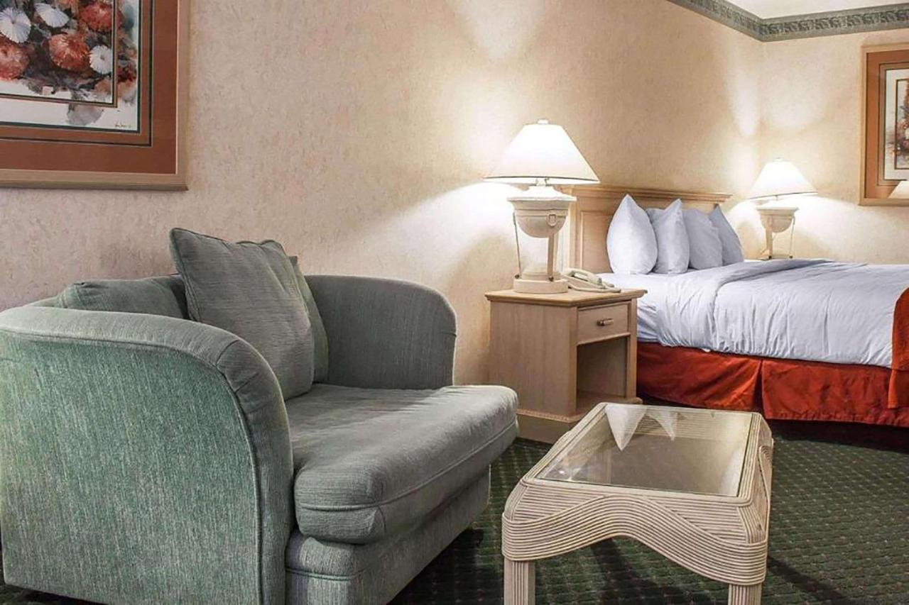 Baymont By Wyndham Safford Hotel Eksteriør billede